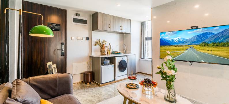 云游高端LOFT酒店公寓(九眼桥店)图片