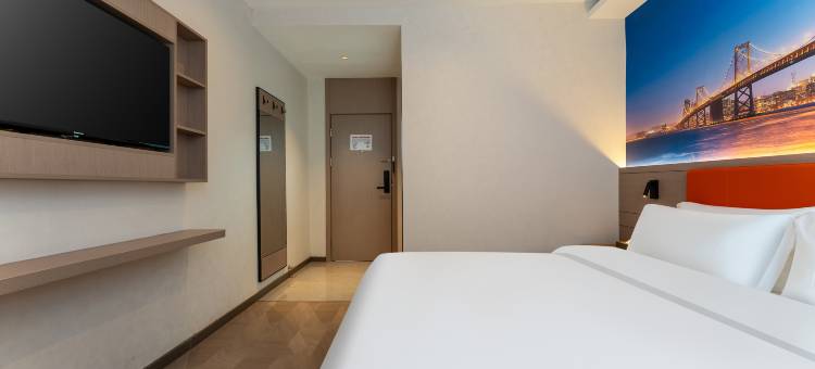 丽欣酒店(武汉江夏宜佳购物广场店)图片