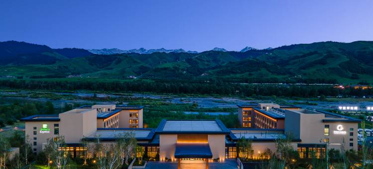 新疆华美胜地那拉提智选假日酒店图片