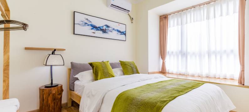 美憩酒店(都江堰融创乐园熊猫谷店)图片