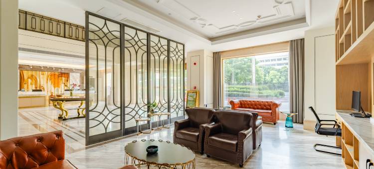 城小蜗电竞酒店(合肥花园大道地铁站店)图片