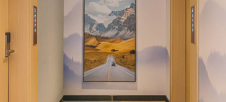 花美时酒店(白塔公园甘孜古镇店)图片