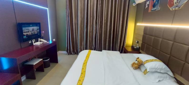 石阡三五电竞酒店(古温泉景区店)图片