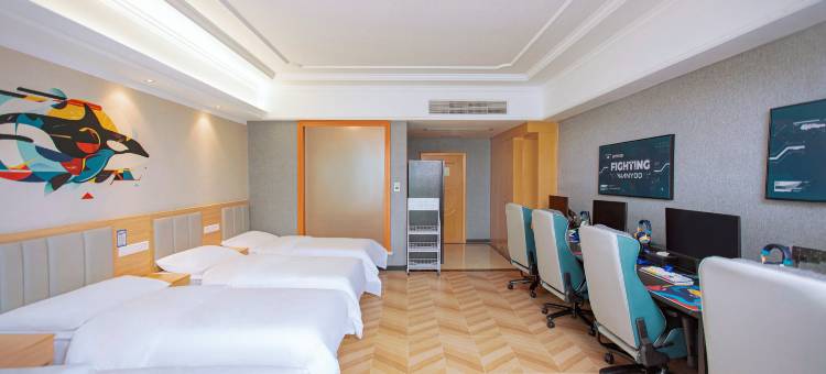 网鱼电竞酒店(杭州萧山火车南站店)图片