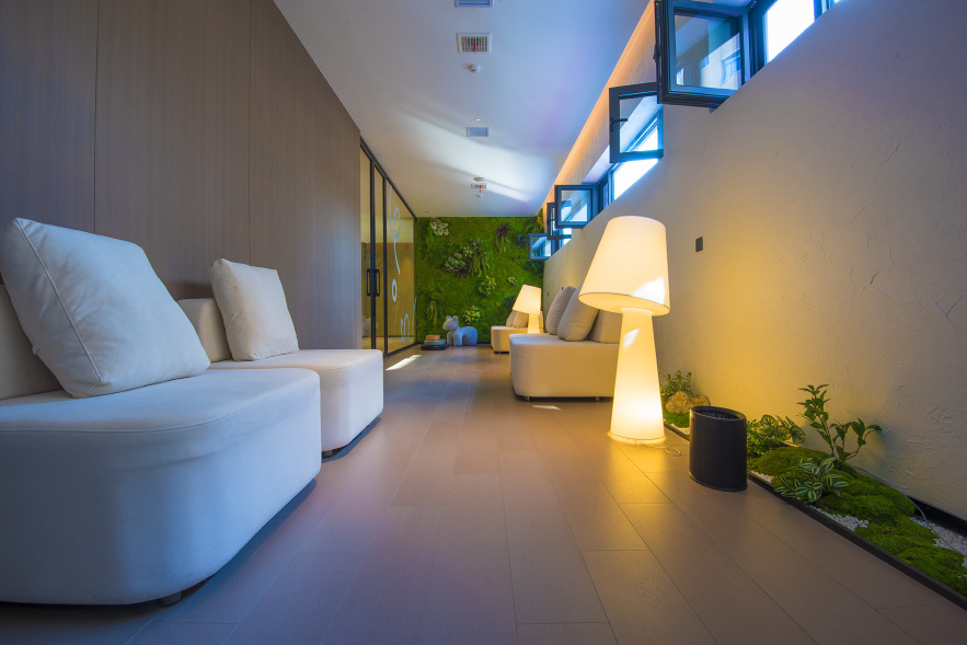 Jinlongtan jiudian Over view