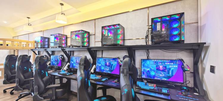 X视界电竞酒店(东莞凤岗雁田店)图片