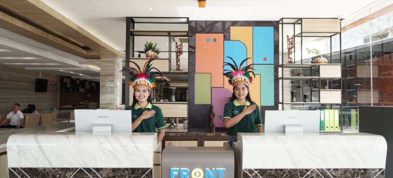 巴布亚勒斯塔里弗朗特一号酒店(Front One Hotel Papua Lestari)图片