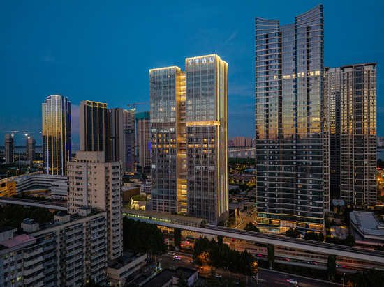 全季武汉汉口江滩二七路高空江景酒店