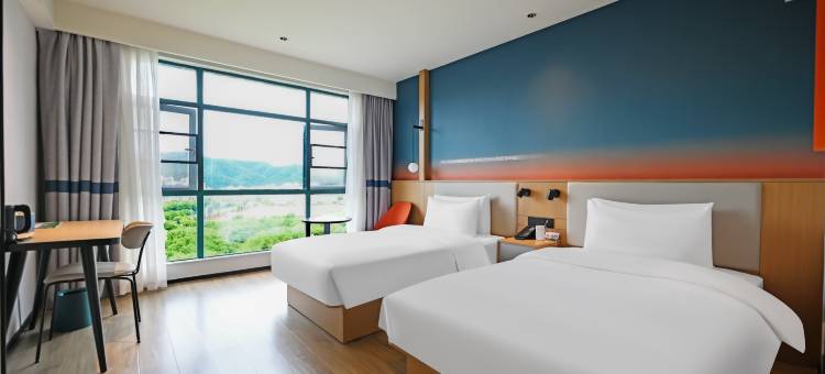 智怡城市酒店(赣州上犹县政府店)图片