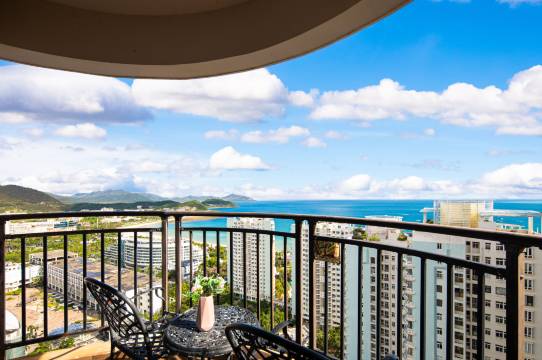 三亚鑫泰海景酒店(大东海店)图片