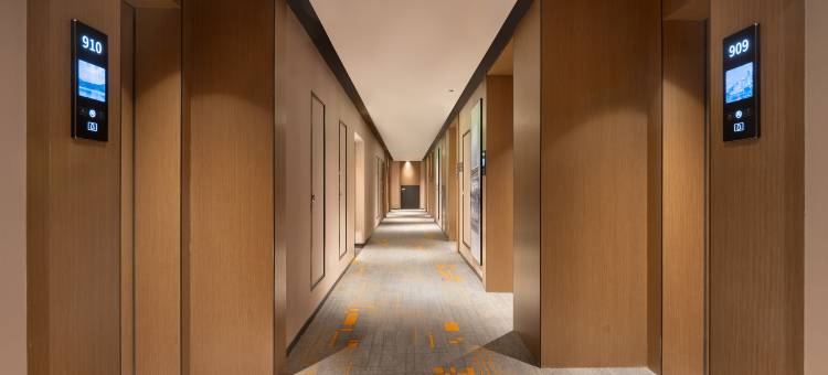 杭州上城九堡客运中心希尔顿欢朋酒店图片