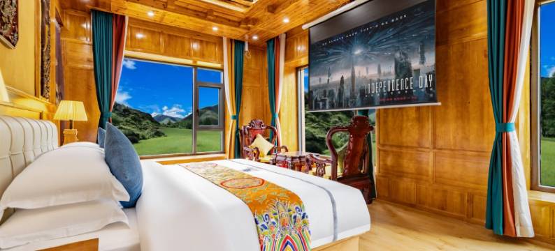 康定甲根坝宗宫·精品民宿图片