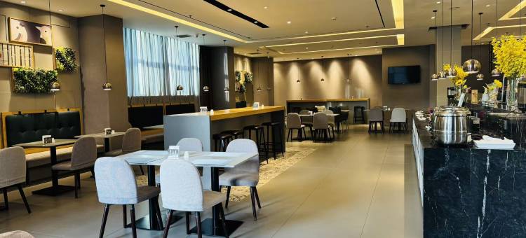 如家商旅酒店(丹东火车站邮电大厦店)图片