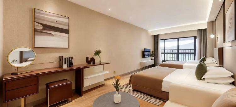 肇庆·富米FullmeCinemaBathtub设计酒店(七星岩东门广场店)图片