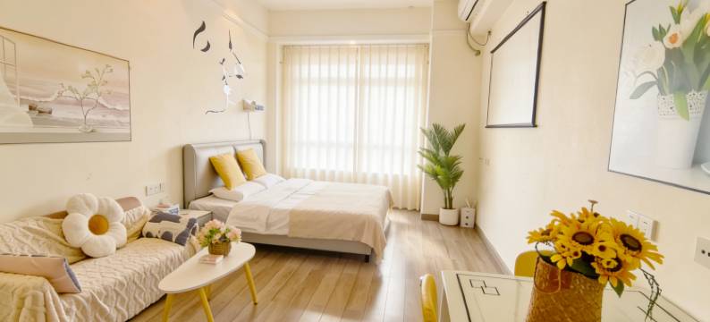 暖居公寓酒店(衢州高铁站万达广场店)图片