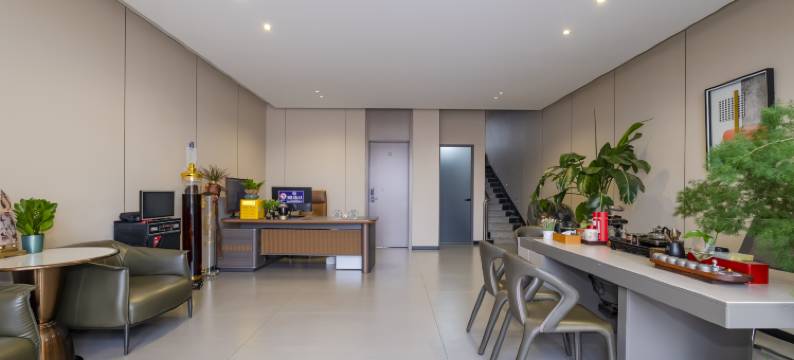 乌拉特中旗甘其毛都罗兰轻居图片