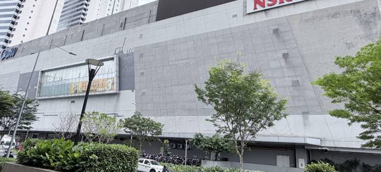吉隆坡城中城情侣大床房【 双子塔无边泳池 投影仪影院】(KLCC Tower Couple Studio | Netflix | Infinity Pool)图片