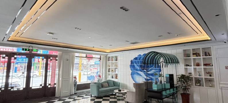 绥棱西岸酒店图片