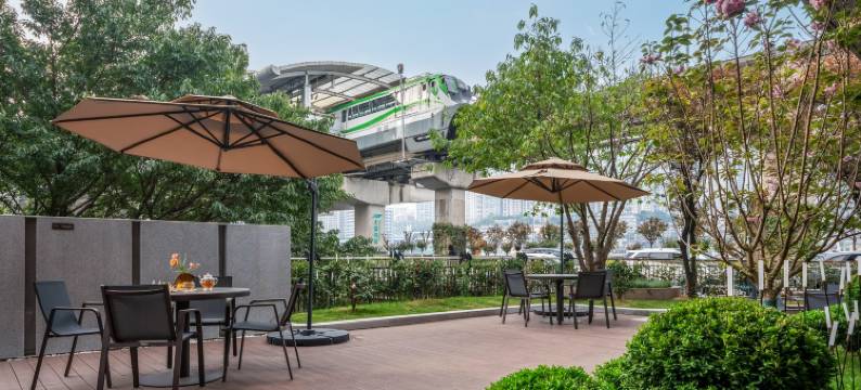 重庆大礼堂嘉陵江滨江路桔子水晶酒店图片