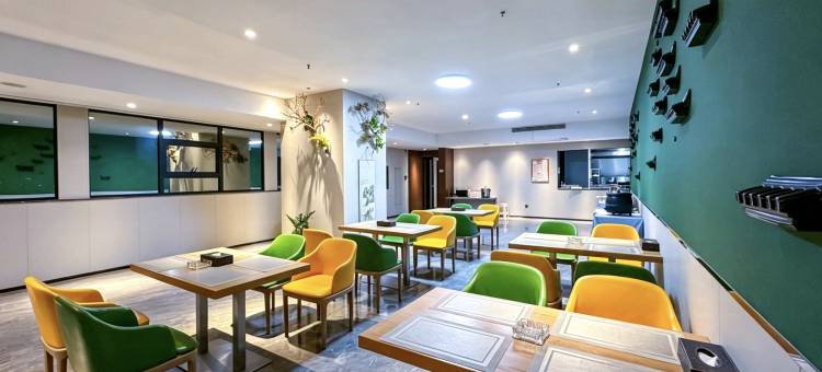 沄臻酒店(怀化火车站新天地广场店)图片