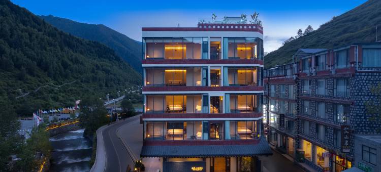 谧境·山语汤舍|Sanctuary Springs(四姑娘山景区店)图片