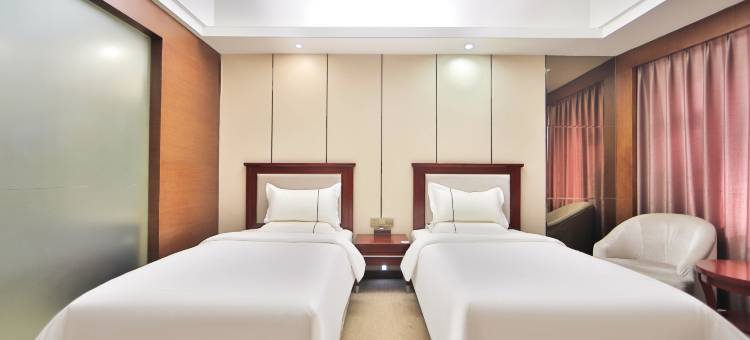 松原金鼎假日酒店(乌兰大街火车站店)图片