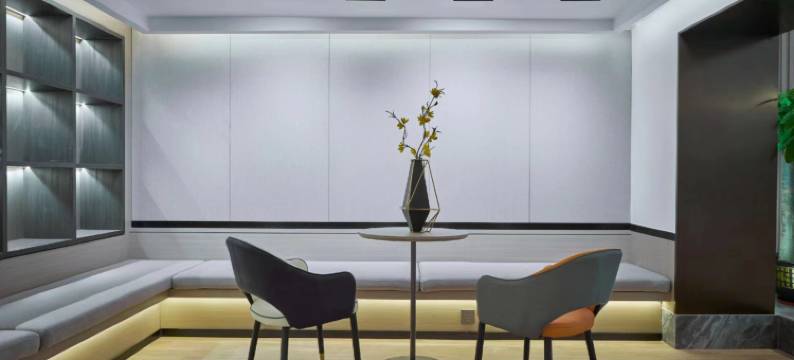 田东明月湖主题酒店图片