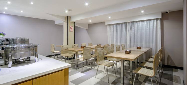 雅斯特酒店(炮龙AI市集宾阳汽车总站店)图片