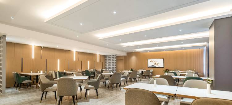 无锡滨湖区体育中心亚朵X酒店图片