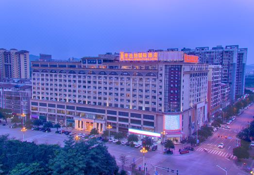 维也纳国际酒店（鹿寨县政府行政广场店）外景图