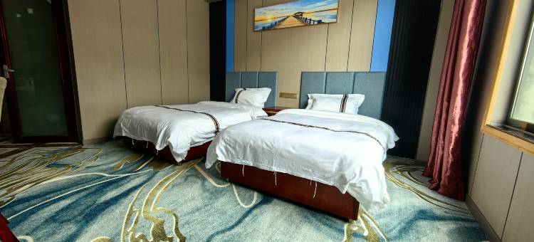 巴青琼五大酒店图片