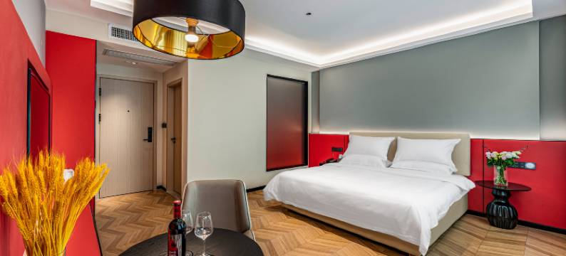 遇见MO·HOTEL(广州北站花都广场地铁站店)图片