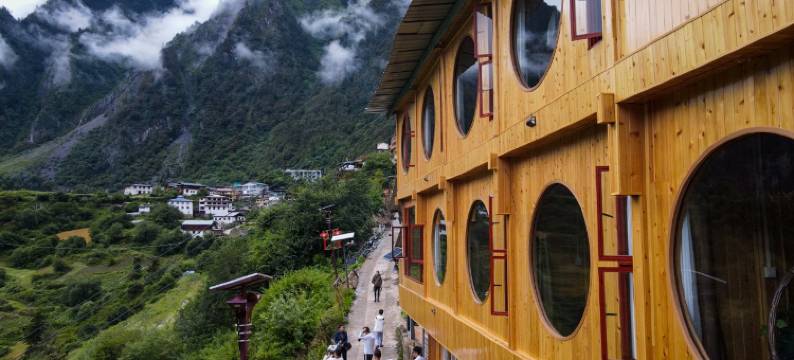 德钦小明的暖屋民宿图片