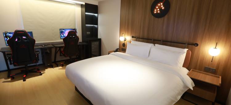 如家YUNIK电竞酒店(吉林世纪广场店)图片