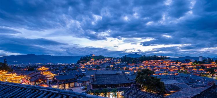 Nell和风庭· 一川风月丨观雪山古城全景酒店(丽江古城大水车店)图片