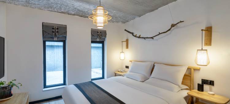 一缕阳光胡同里城市民宿(新乡火车站店)图片