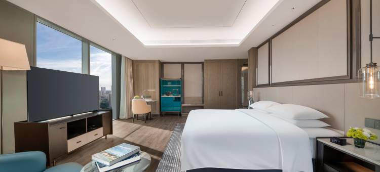 杭州临平皇冠假日酒店图片