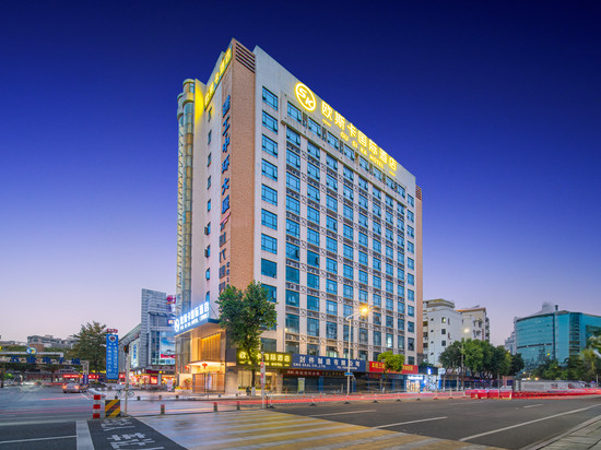 欧斯卡国际酒店(东莞市政府万科城市广场店)