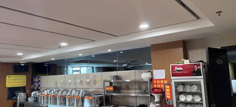 扬子水都连锁宾馆(阿克苏太百店)图片