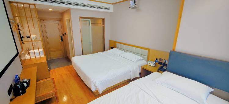 艺选安來酒店(长沙高铁南站国际会展中心店)图片