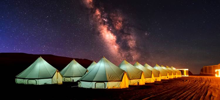 大漠·月下云端沙漠观星酒店图片