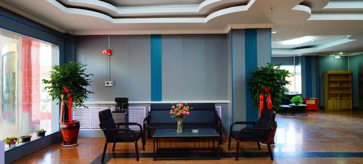 布丁严选酒店(库尔勒火车站出站口店)图片