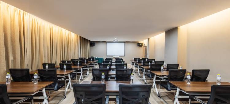 如家酒店·neo(青岛台东地铁站店)图片