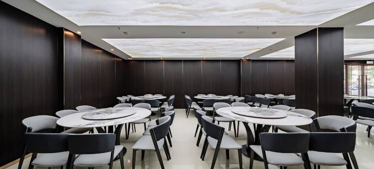 璟悦假日酒店(九寨沟景区游客中心店)图片