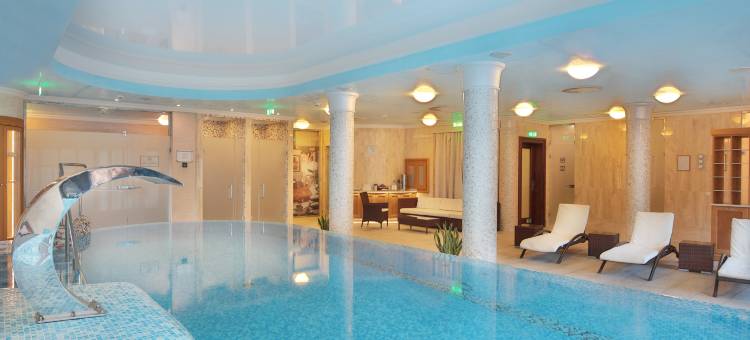 复古河滨健康度假村(Retro Riverside Wellness Resort)图片
