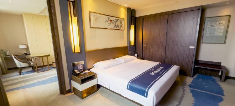 菏泽颐庭华美达酒店图片