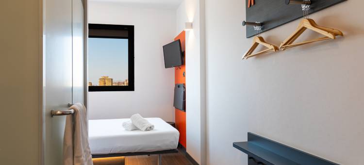 宜住马拉加中心酒店(EasyHotel Malaga City Centre)图片