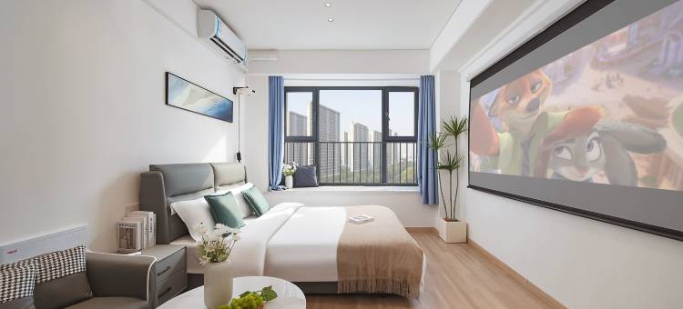 南京逸轩影院民宿(江北山姆青奥体育公园体育馆店)图片