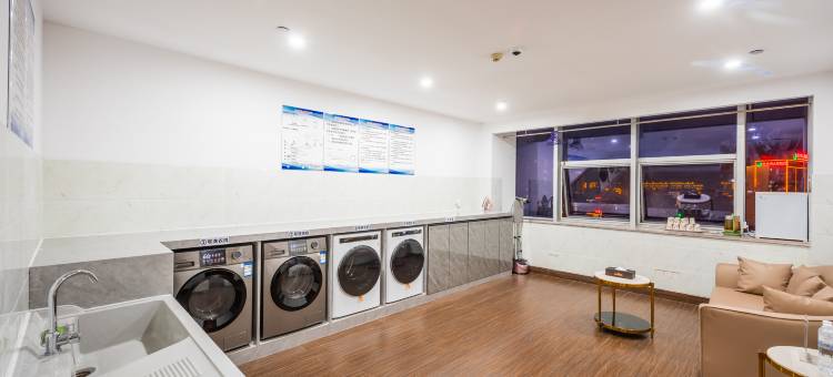 崇左国际大酒店(高铁站市政府店)图片