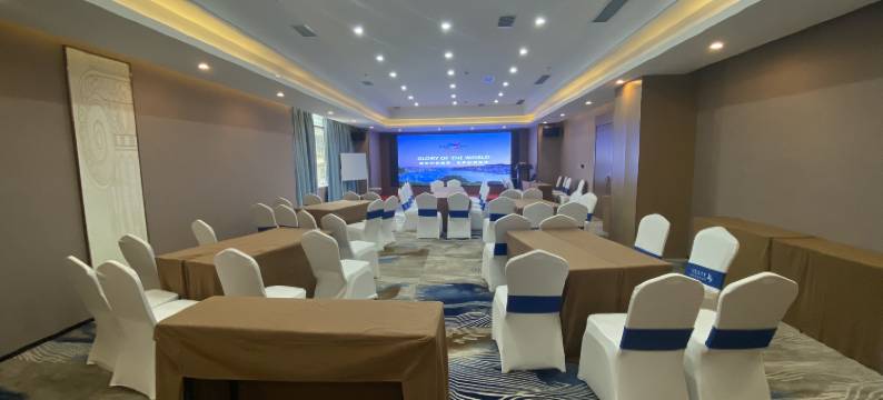 雅斯特国际酒店(贵阳喷水池地铁站黔灵山公园店)图片